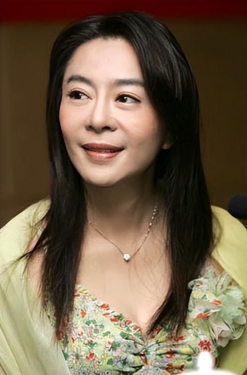 刘德华的前女友是谁揭秘他的感情史与现任妻子