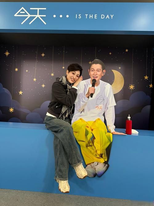 刘德华的哥哥是谁 兄弟俩长得像吗
