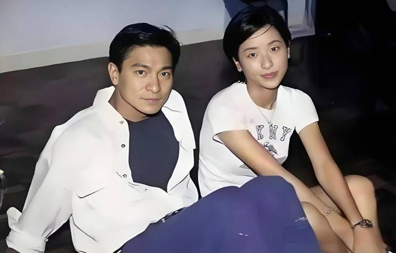 刘德华的夫人近况 多年恩爱依旧如初