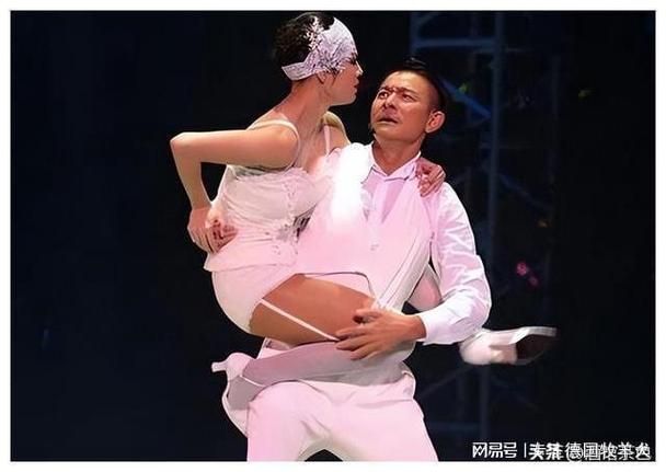 刘德华的女人们：那些年他身边出现过的重要女性
