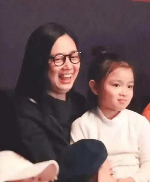 刘德华的妈妈：低调人生，伟大母爱
