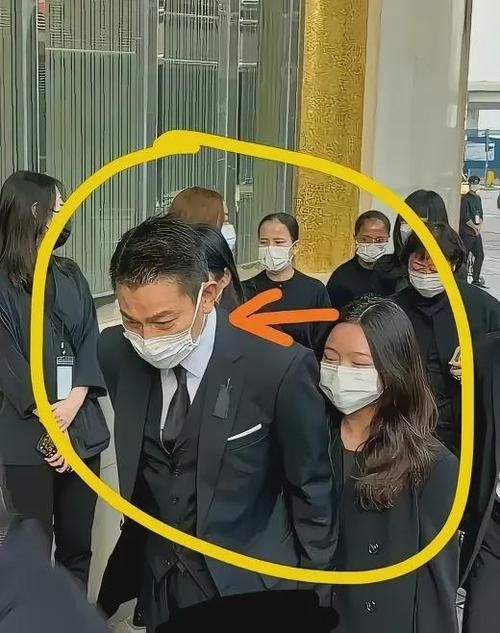 刘德华的家人：从父亲葬礼看刘德华家族成员的现状