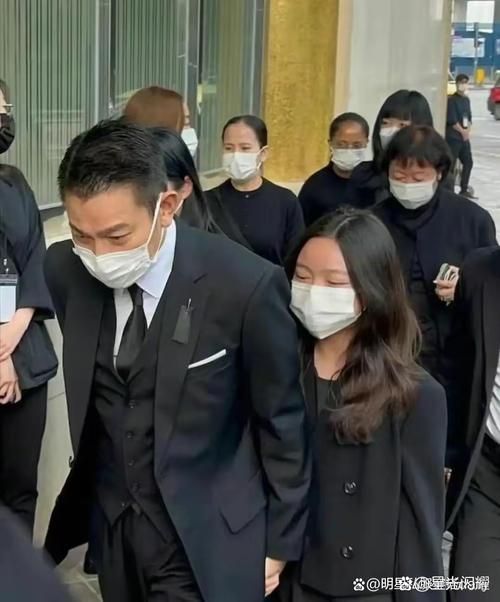 刘德华的干女儿罕见露面网友直呼太像了