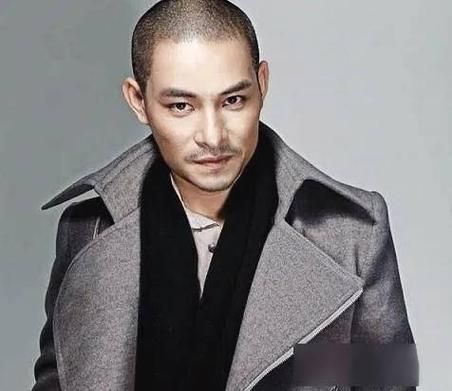 刘德华的替身是谁原来这些镜头都不是他本人演的