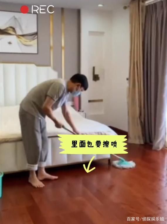 刘德华的脚引热议，天王私下生活大揭秘！