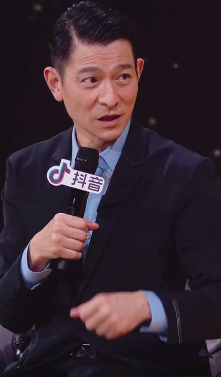 刘德华的身价究竟有多少？60岁依然拼命赚钱！