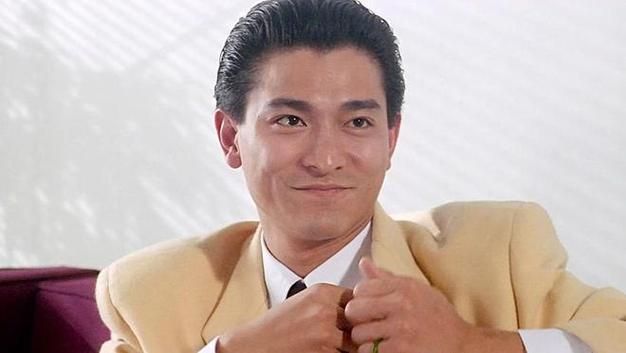 刘德华的辉煌成就：从天王到影帝，他究竟有多厉害？