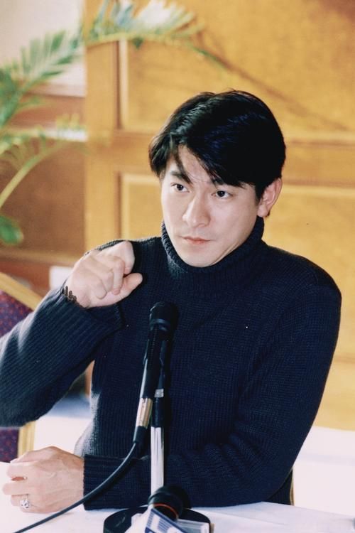 刘德华的鬼片你都看过吗？恐怖片里的华仔有多吓人？