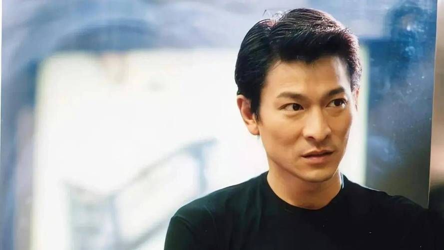 刘德华真实人品获赞 看他如何对待身边人