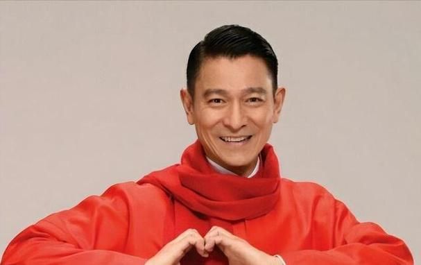 刘德华真实人品获赞 看他如何对待身边人