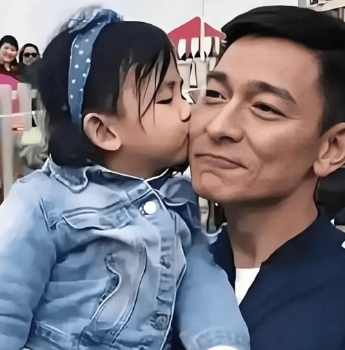 刘德华移民了吗 他的家庭和生活现状曝光