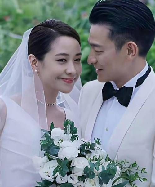 刘德华突然宣布结婚多年恋情终于修成正果