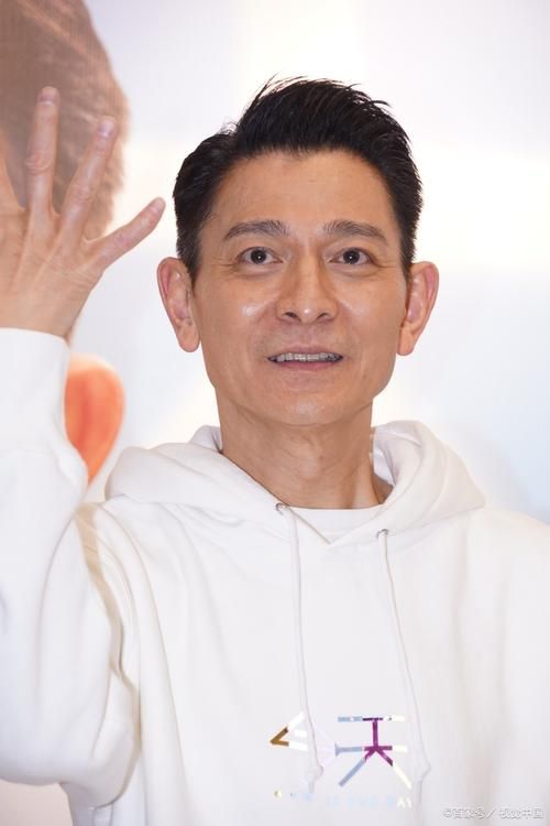 刘德华笨小孩视频为什么能火这么多年