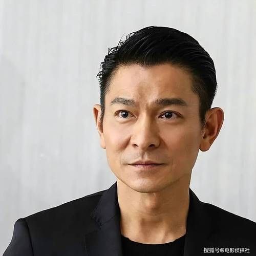 刘德华第一部电视剧叫什么名字你知道吗