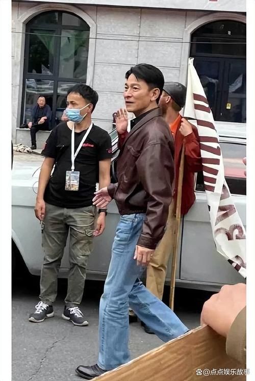 刘德华算不算一线明星 粉丝和路人观点大不同