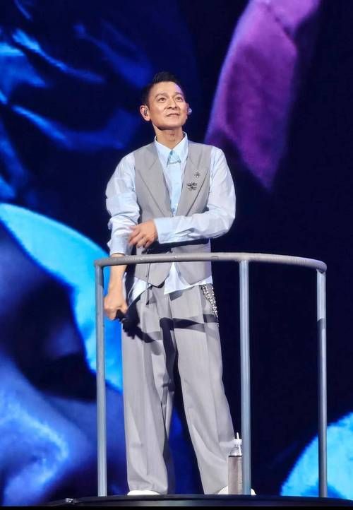 刘德华算不算一线明星 粉丝和路人观点大不同