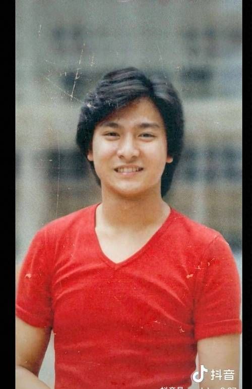 刘德华经典头像演变史 从青涩到成熟