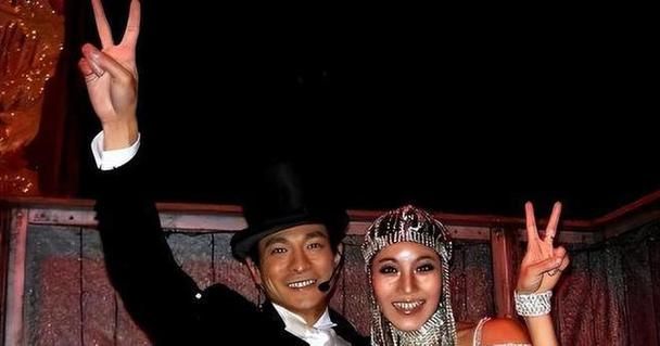 刘德华结婚事件细节曝光妻子身份大揭秘