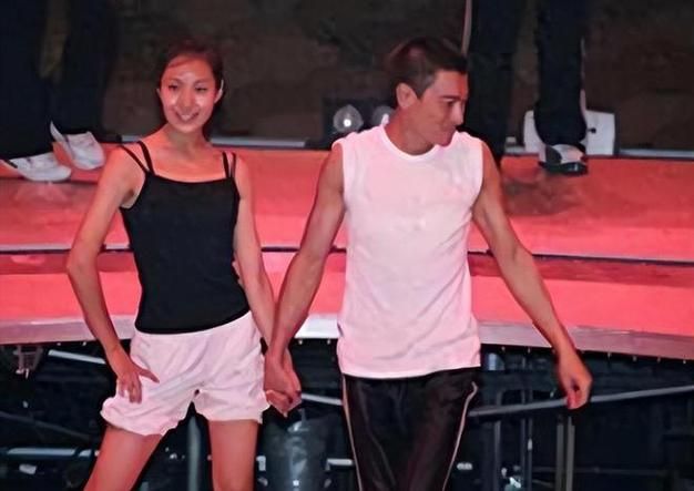 刘德华结过几次婚 真相曝光让人意想不到