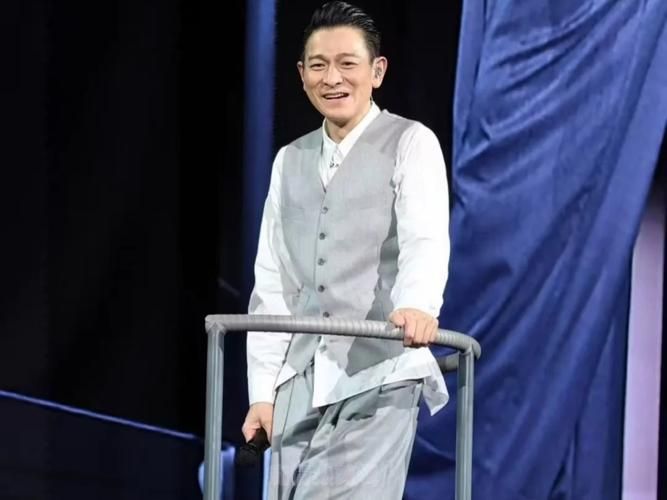 刘德华翻唱张学友的歌对比原版谁更好听