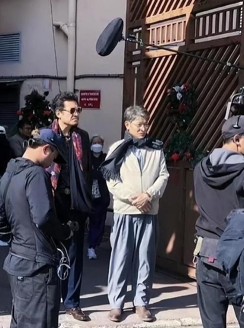 刘德华老了图片近照 皱纹增多仍显魅力
