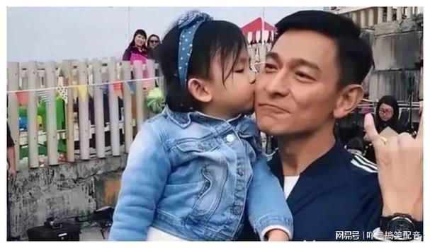 刘德华老婆女儿生活揭秘 低调幸福的明星家庭