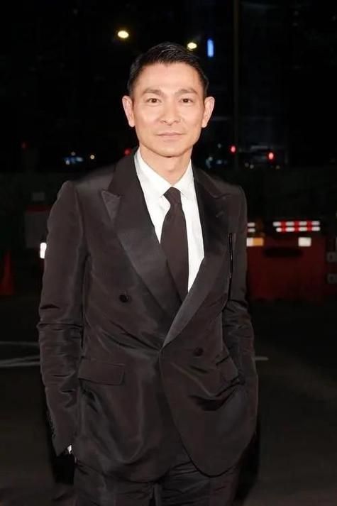 刘德华脸为什么那么瘦他的瘦脸方法大公开