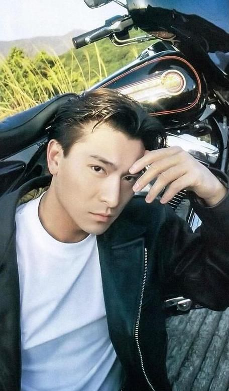 刘德华脸为什么那么瘦他的瘦脸方法大公开