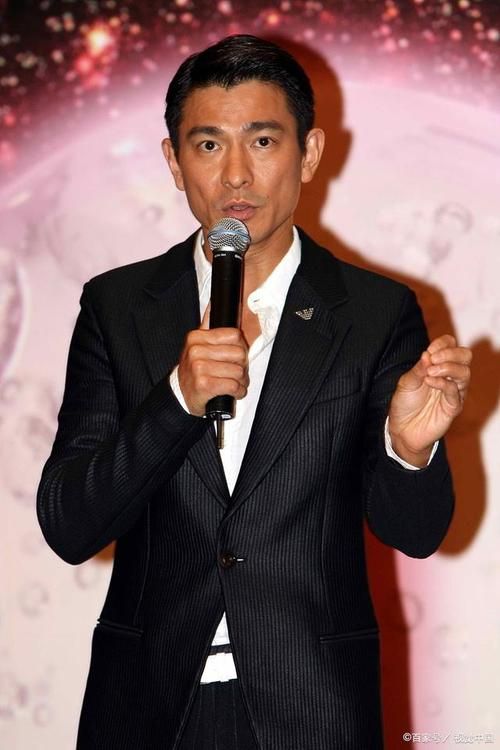 刘德华艺术人生独家专访讲述成功背后的坚持与付出