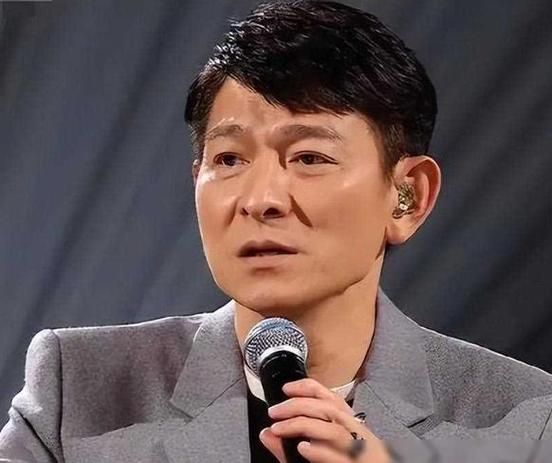 刘德华艺术人生独家专访讲述成功背后的坚持与付出