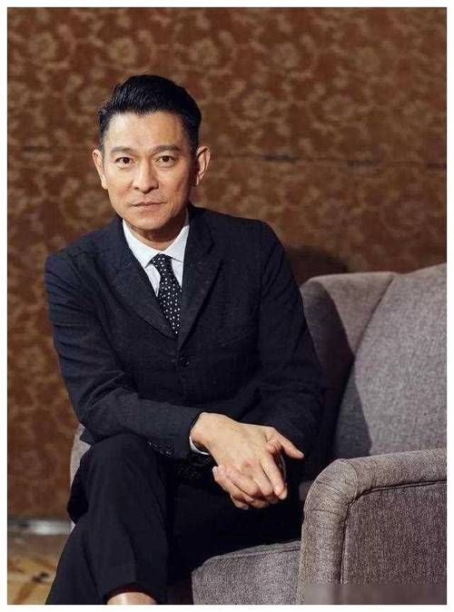 刘德华被打视频流出，网友热议：太不可思议了！