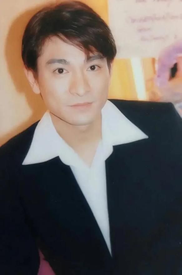 刘德华评价甘洛凡成长 从新人到实力派蜕变