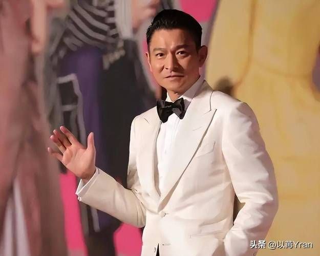 刘德华豪宅引热议，价值几何？网友纷纷猜测！