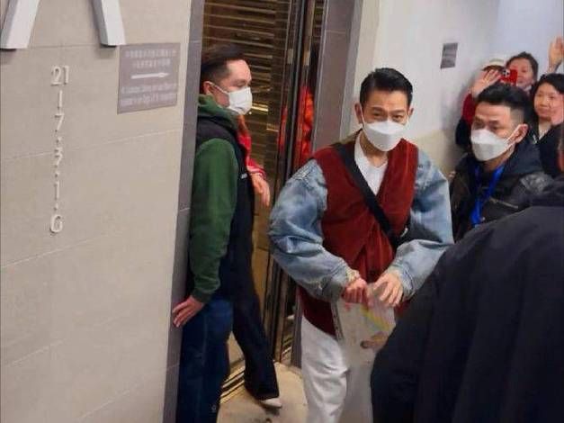 刘德华豪宅引热议，价值几何？网友纷纷猜测！