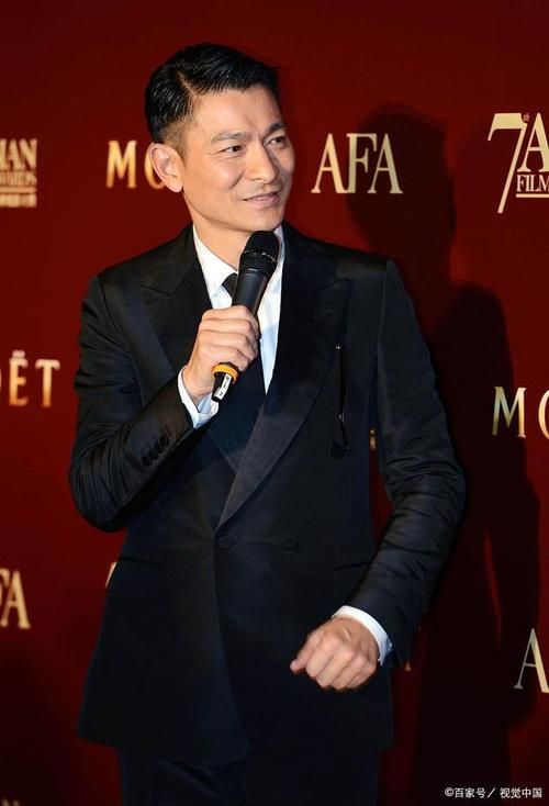 刘德华走红毯全部视频大放送 粉丝必收藏的珍贵影像