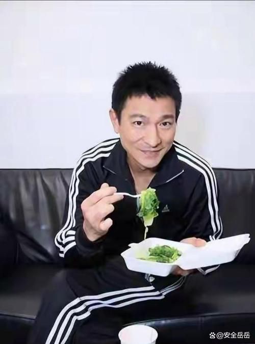 刘德华身材保养秘籍大公开！他是怎么做到的？