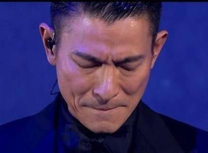 刘德华身边那个神秘的助理：真相究竟是什么？