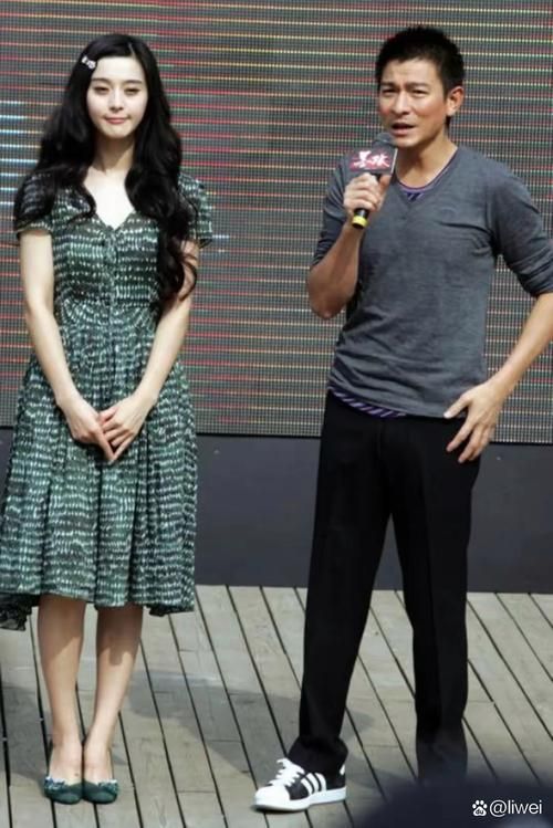 刘德华身高之谜：174cm？网友热议不断