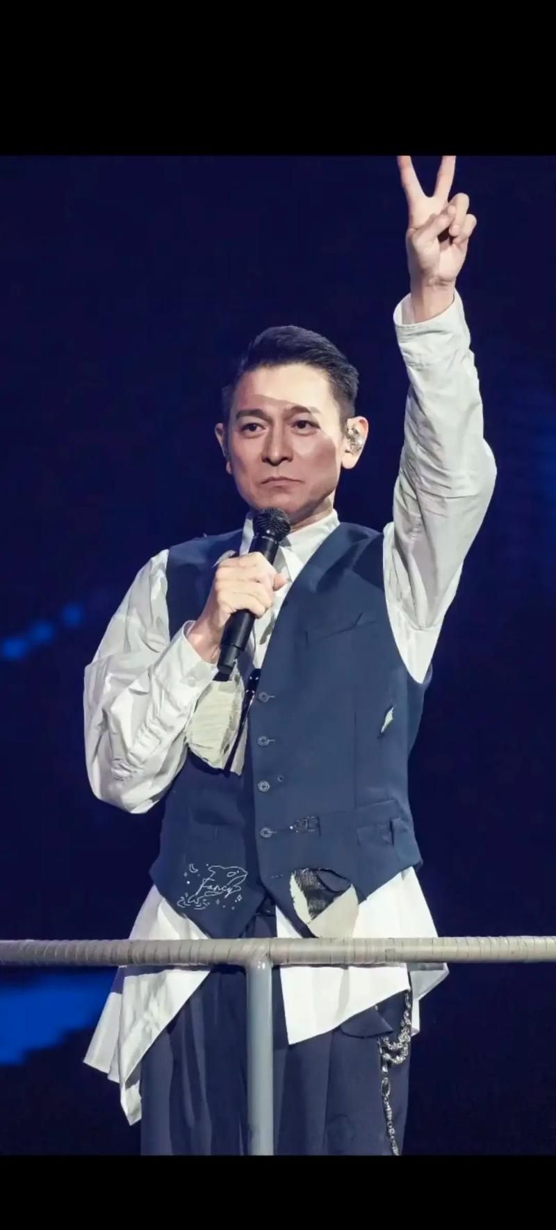 刘德华还会开演唱会吗粉丝们都在等