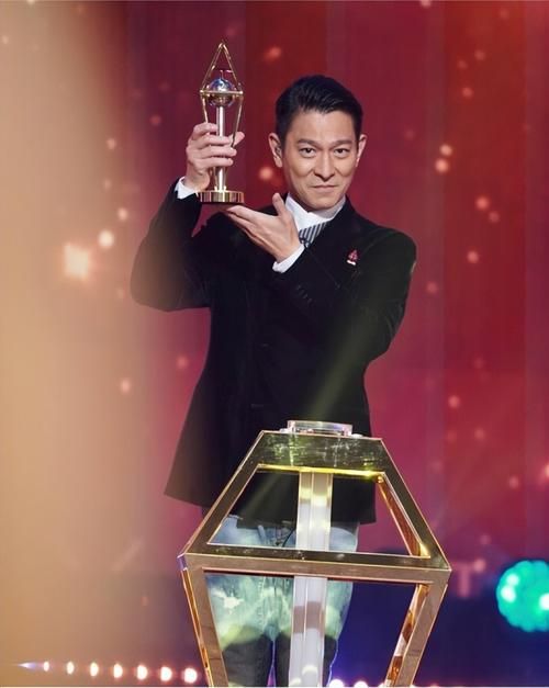 刘德华金像奖获过几次 他的经典作品回顾