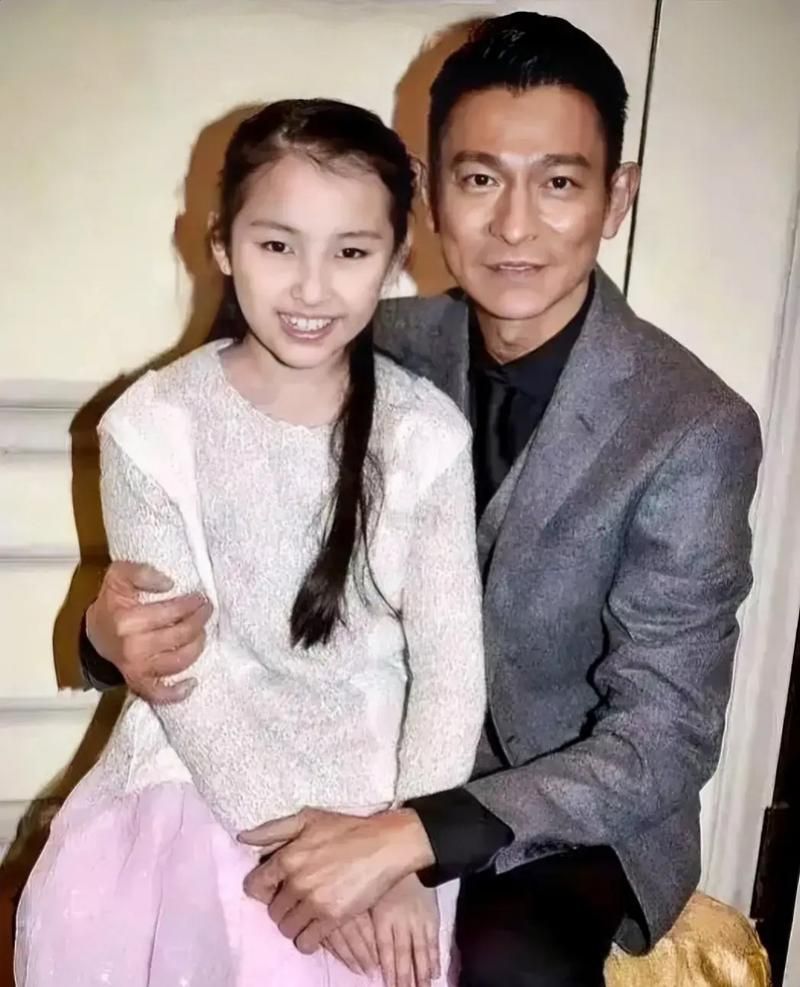 刘德华面相深度解析：从五官看他的事业与人生