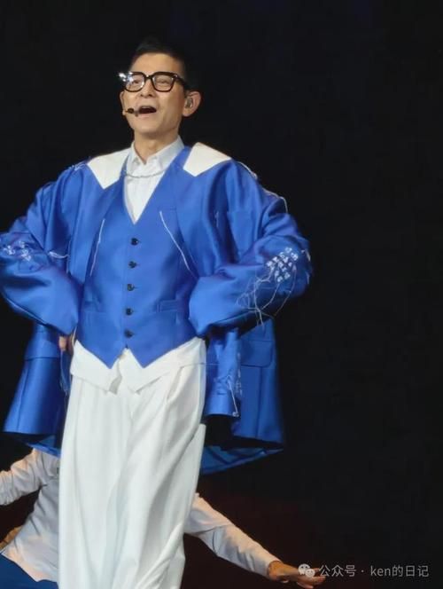 刘德华马来西亚演唱会现场视频曝光 经典歌曲引全场大合唱