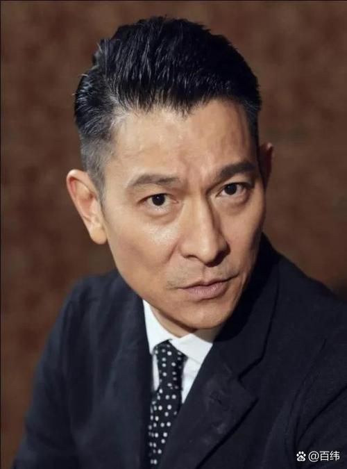 刘德华黄发造型曝光 网友直呼认不出