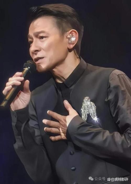 刘德华黄发造型曝光 网友直呼认不出