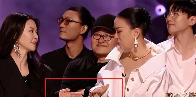 刘欢和那英谁的地位高 两位巨星谁更受观众喜爱