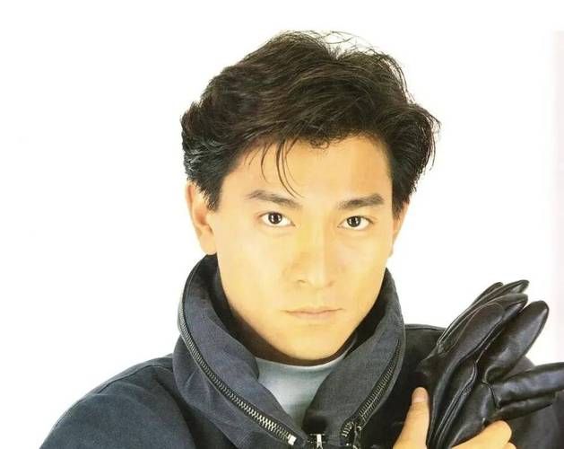 可琪刘德华模仿秀现场表演震撼人心
