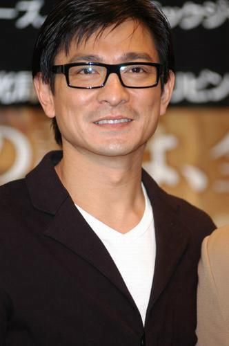 可琪模仿刘德华视频获赞无数网友热议