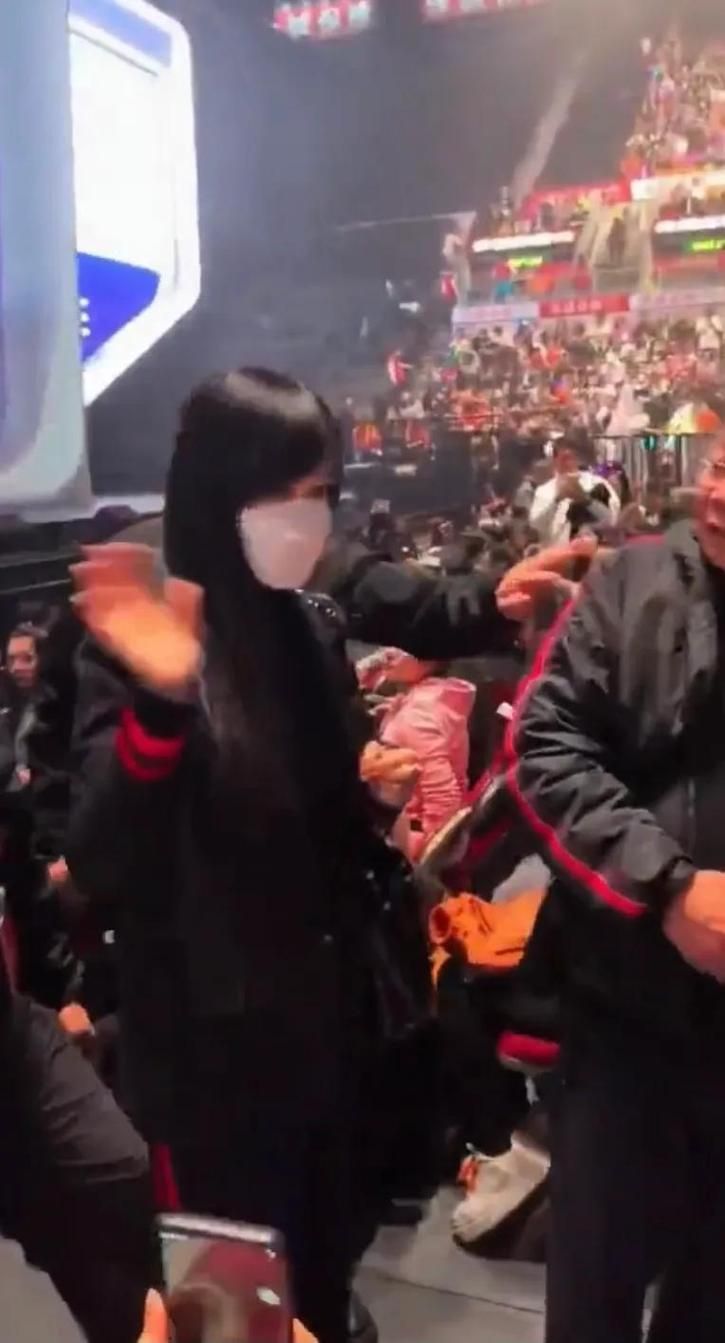周慧敏对刘德华的评价曝光两人私下关系揭秘