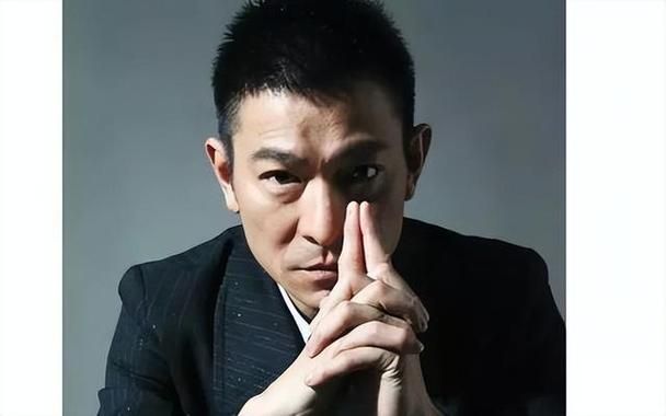 周润发刘德华：谁才是你心中的港片之王？