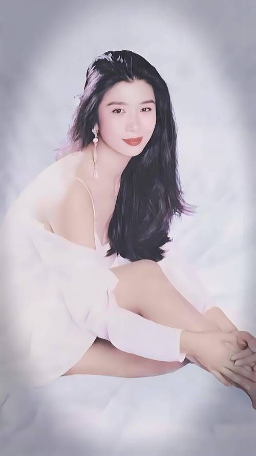 回顾刘德华吴家丽合作电影：那些令人难忘的精彩片段